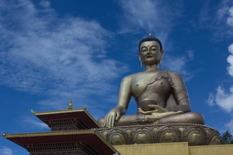 bhudda-point-statue
