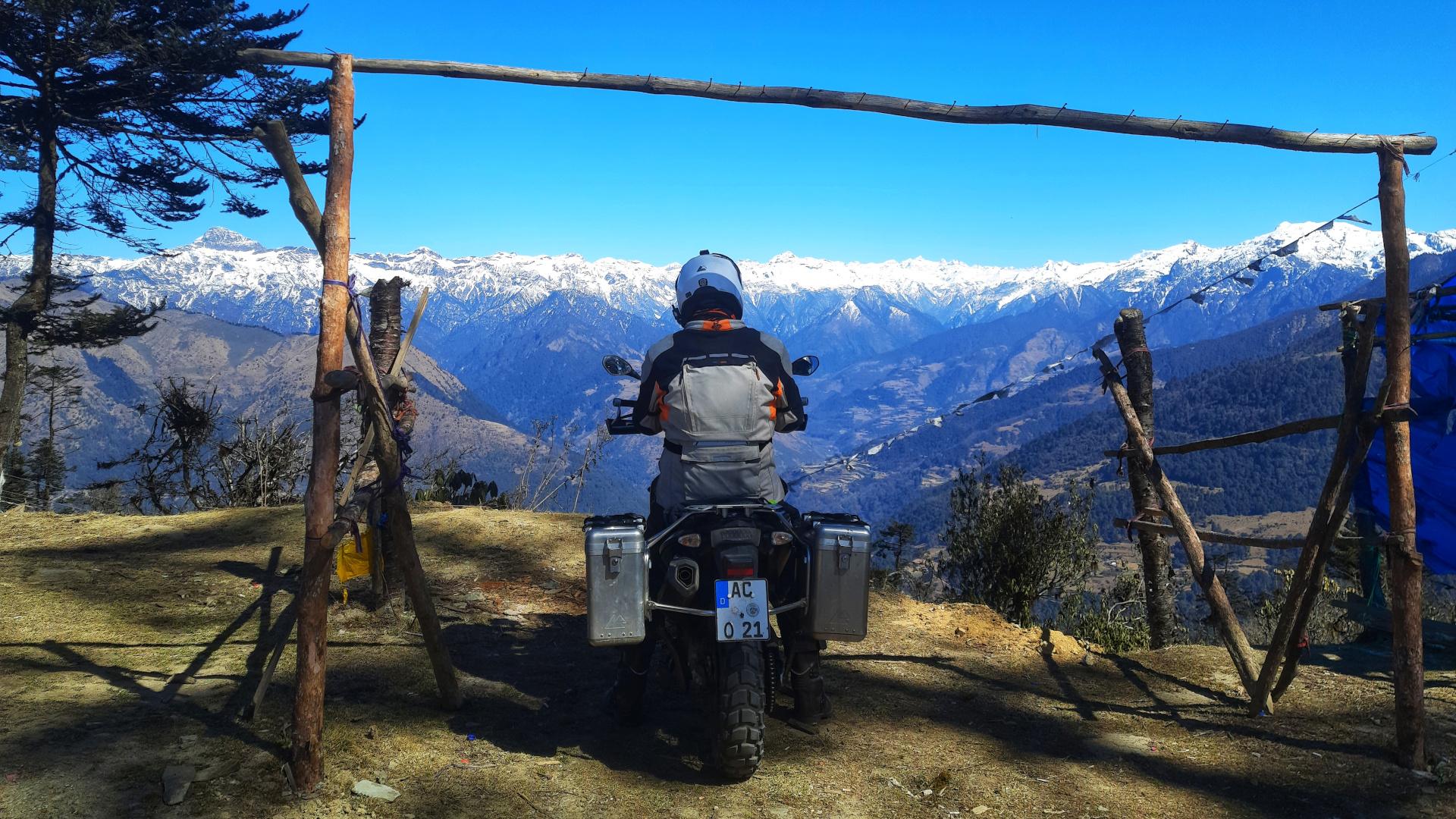 Wheels on Hills (Motorcycle tour)